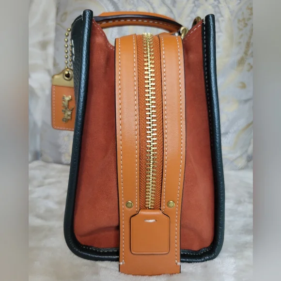 COACH ROGUE 25 (2021) - Picture 6 of 13